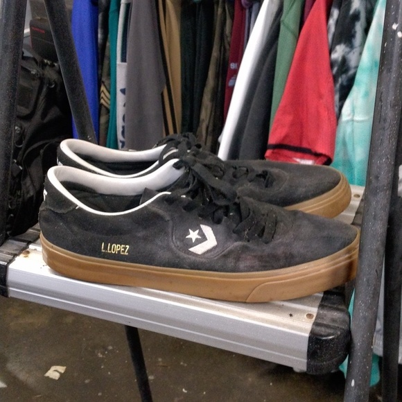 Conz - Picture 2 of 4